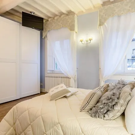 Apartment Casa Raffa, 2 Bedrooms 2 Bathrooms Romantic With Terrace And Parking In