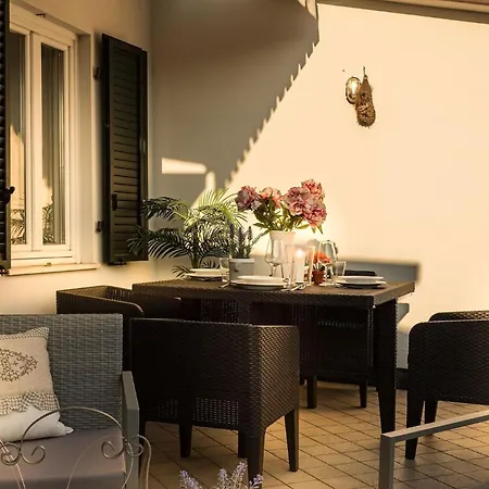 Casa Raffa, 2 Bedrooms 2 Bathrooms Romantic With Terrace And Parking In Apartmán *