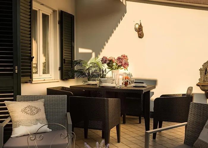 Casa Raffa, 2 Bedrooms 2 Bathrooms Romantic With Terrace And Parking In شقة *